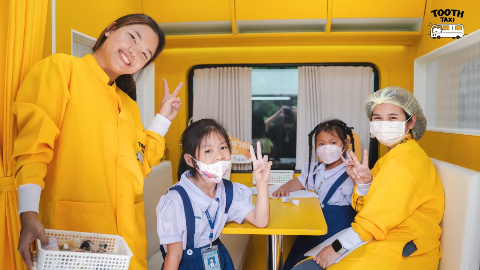 ภาพบรรยากาศ Tooth Taxi ออกหน่วย โรงเรียนวาสุเทวี